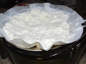 making greek style yogurt